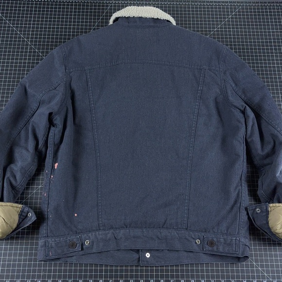 LEVI MENS SHERPA TRUCKER JACKET size large - Picture 13 of 14